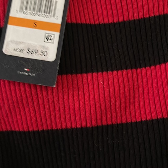 Tommy Hilfiger sweater *NWT* - Picture 3 of 4